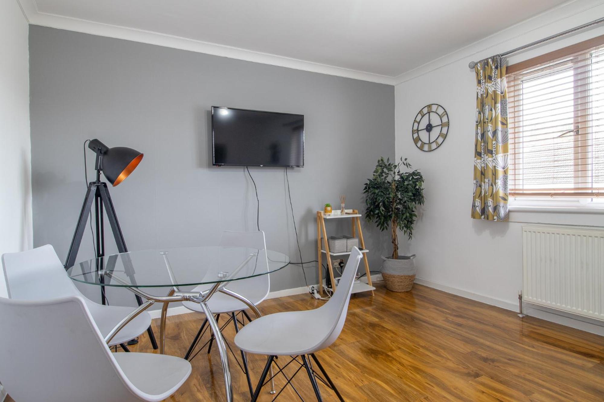 1 Bed Apartment Central Hamilton Free Wifi With Great Transport Links To Glasgow 外观 照片