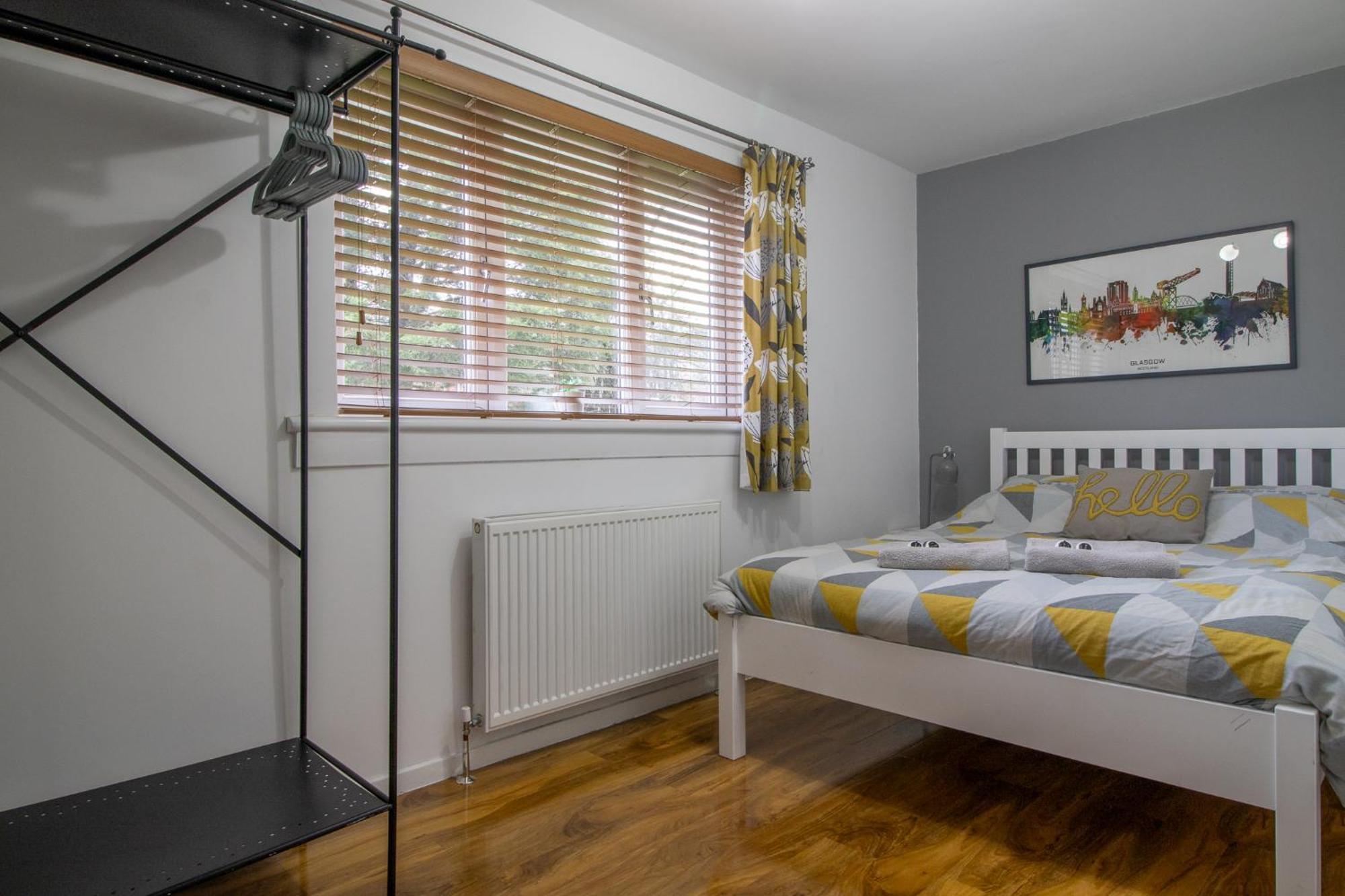 1 Bed Apartment Central Hamilton Free Wifi With Great Transport Links To Glasgow 外观 照片